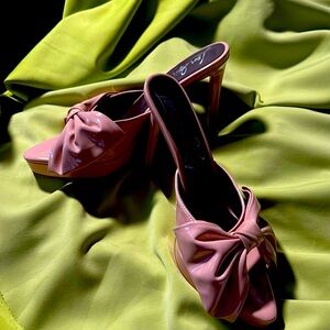 Beautiful London Rag shoes.